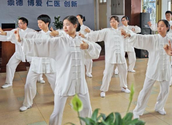 今年北京中考总分增至670分 体育科目分值增至50分